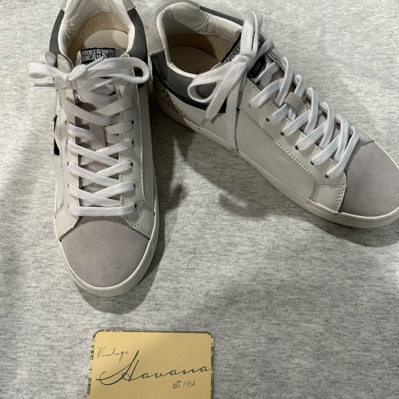 Brand new Vintage Havana sneakers. - Picture 3 of 6